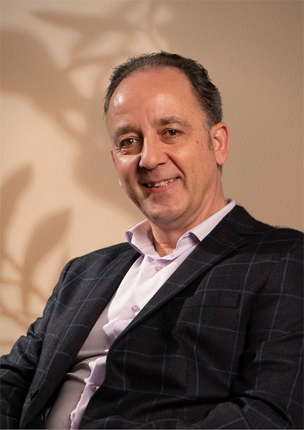 Psih. Valentin Pescaru